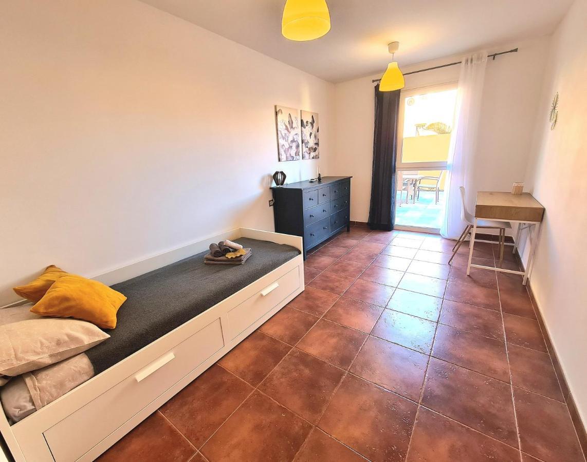 Casa Zalla 110M2, 200M2 Garden, Pool, 1Gb Wi-Fi, Private Parking Corralejo Exterior foto